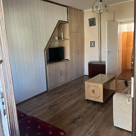 בית נופש Roland Haz בלטונללה